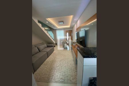 Sala de casa à venda com 2 quartos, 80m² em Santa Amélia, Belo Horizonte