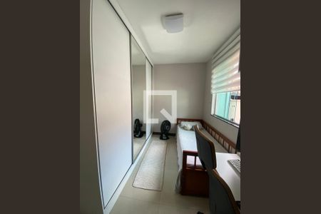 Quarto de casa à venda com 2 quartos, 80m² em Santa Amélia, Belo Horizonte