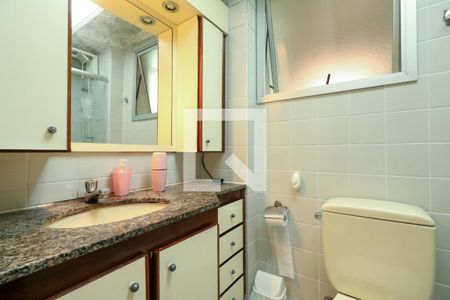 Apartamento à venda com 61m², 3 quartos e 1 vaga Apartamento à venda com 61m², 3 quartos e 1 vagaBanheiro