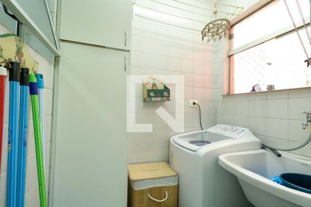 Apartamento à venda com 61m², 3 quartos e 1 vaga Apartamento à venda com 61m², 3 quartos e 1 vagaÁrea de Serviço