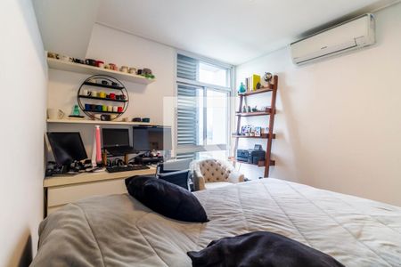 Quarto 1 de apartamento à venda com 2 quartos, 96m² em Pinheiros, São Paulo