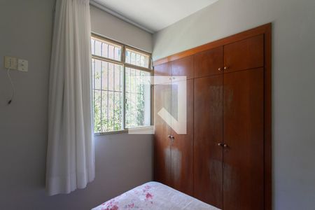 Quarto 1 de apartamento para alugar com 3 quartos, 70m² em Manacás, Belo Horizonte