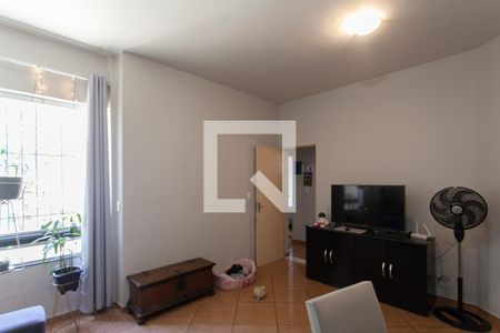 Sala de apartamento para alugar com 3 quartos, 70m² em Manacás, Belo Horizonte