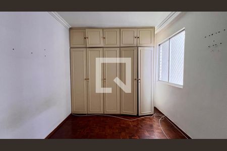 Quarto de apartamento à venda com 3 quartos, 90m² em Calafate, Belo Horizonte