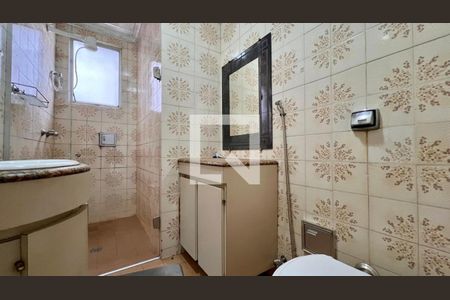 Banheiro de apartamento à venda com 3 quartos, 90m² em Calafate, Belo Horizonte