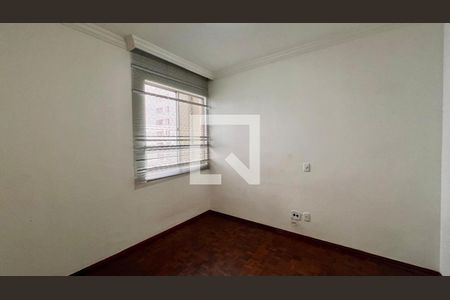 Quarto de apartamento à venda com 3 quartos, 90m² em Calafate, Belo Horizonte