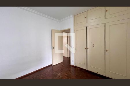 Quarto de apartamento à venda com 3 quartos, 90m² em Calafate, Belo Horizonte