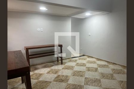 Foto 14 de casa à venda com 3 quartos, 171m² em Vila Fatima, São Paulo