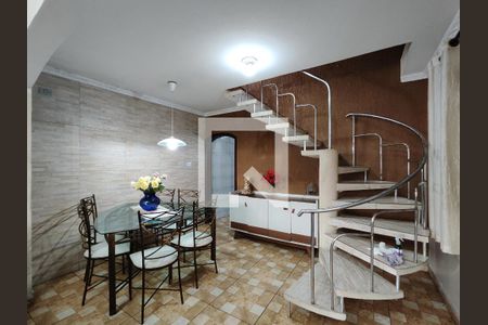 Sala de jantar de casa para alugar com 3 quartos, 216m² em Vila Andeyara, Ferraz de Vasconcelos