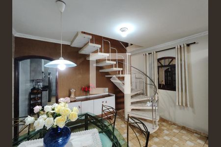 Sala de jantar de casa para alugar com 3 quartos, 216m² em Vila Andeyara, Ferraz de Vasconcelos