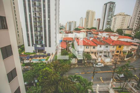 Vista de apartamento à venda com 2 quartos, 50m² em Bosque da Saúde, São Paulo