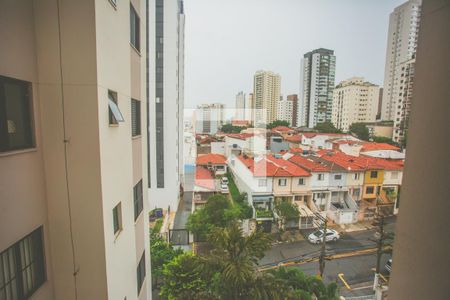 Vista de apartamento à venda com 2 quartos, 50m² em Bosque da Saúde, São Paulo