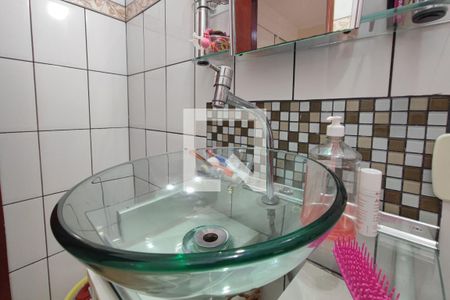 Casa à venda com 190m², 3 quartos e 5 vagas Casa à venda com 190m², 3 quartos e 5 vagasBanheiro Suíte