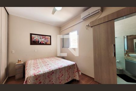 Casa à venda com 220m², 3 quartos e 4 vagas Casa à venda com 220m², 3 quartos e 4 vagasSuite 2