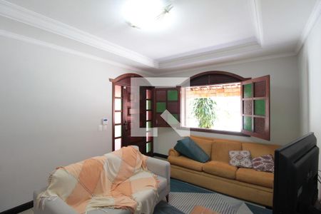 Sala de casa à venda com 4 quartos, 260m² em Floramar, Belo Horizonte