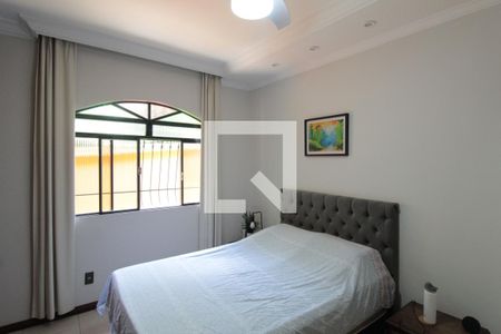 Suite de casa à venda com 4 quartos, 260m² em Floramar, Belo Horizonte