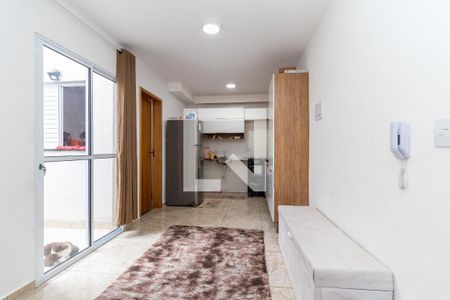 Sala/Cozinha de apartamento para alugar com 2 quartos, 42m² em Vila Santana, São Paulo