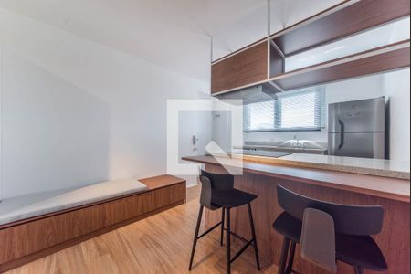 Sala - Cozinha Integrada de apartamento para alugar com 1 quarto, 42m² em Vila Cordeiro, São Paulo