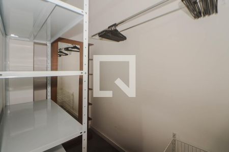 Sala - Closet de apartamento para alugar com 1 quarto, 84m² em Jardim do Salso, Porto Alegre