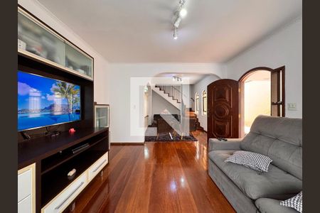 Sala de casa à venda com 4 quartos, 219m² em Jardim Stella, Santo André