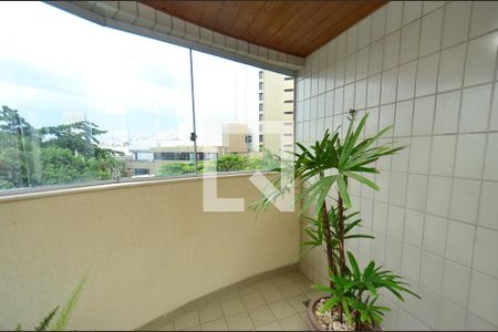 Varanda de apartamento à venda com 4 quartos, 130m² em Cachoeirinha, Belo Horizonte