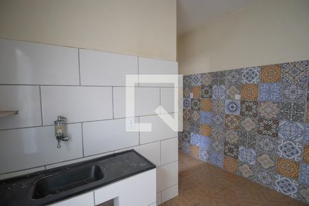 Cozinha de casa para alugar com 1 quarto, 45m² em Colubandê, São Gonçalo