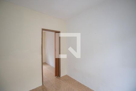 Sala de casa para alugar com 1 quarto, 45m² em Colubandê, São Gonçalo