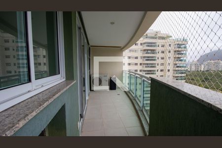 Varanda de apartamento para alugar com 2 quartos, 76m² em Barra da Tijuca, Rio de Janeiro