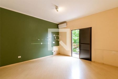 Casa à venda com 3 quartos, 198m² em São Judas, São Paulo