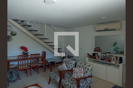 Casa à venda com 4 quartos, 140m² em Serra Grande, Niterói