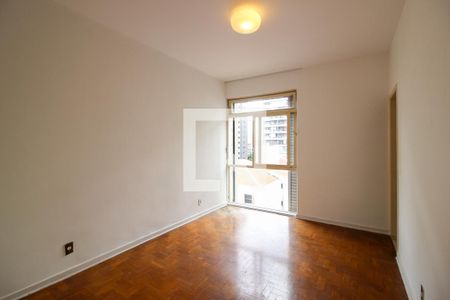 Suíte de apartamento para alugar com 2 quartos, 150m² em Pinheiros, São Paulo