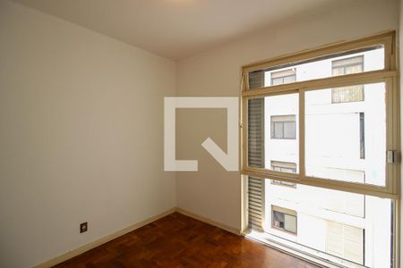 Quarto de apartamento para alugar com 2 quartos, 150m² em Pinheiros, São Paulo