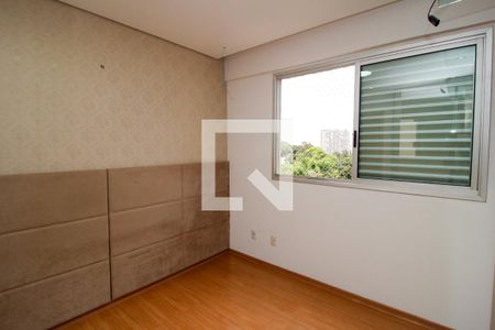 Apartamento para alugar com 3 quartos, 86m² em Estoril, Belo Horizonte