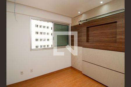 Apartamento para alugar com 3 quartos, 86m² em Estoril, Belo Horizonte