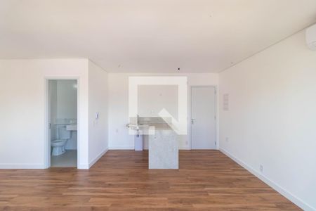 Sala de kitnet/studio para alugar com 1 quarto, 39m² em Cambuí, Campinas