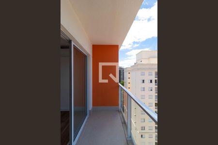 Sacada de kitnet/studio para alugar com 1 quarto, 39m² em Cambuí, Campinas