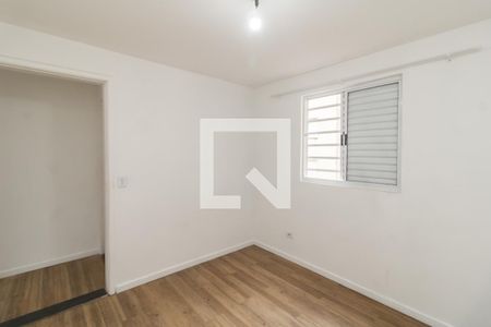 Quarto 2 de apartamento para alugar com 2 quartos, 52m² em Jardim Maringa, São Paulo