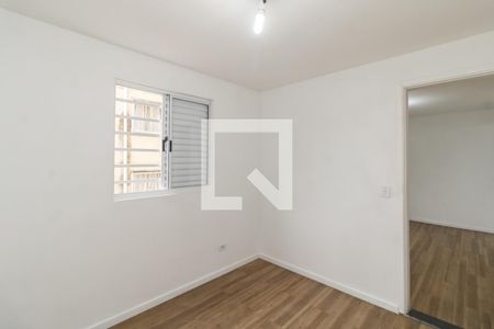 Quarto 1 de apartamento para alugar com 2 quartos, 52m² em Jardim Maringa, São Paulo