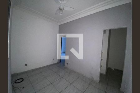 Sala de apartamento para alugar com 1 quarto, 58m² em Higienópolis, Rio de Janeiro