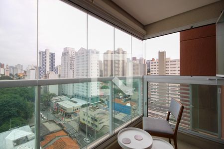 Varanda de kitnet/studio à venda com 1 quarto, 35m² em Pinheiros, São Paulo