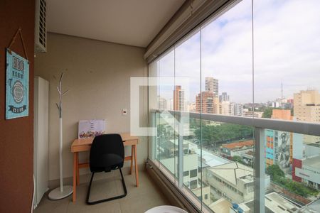 Varanda de kitnet/studio à venda com 1 quarto, 35m² em Pinheiros, São Paulo