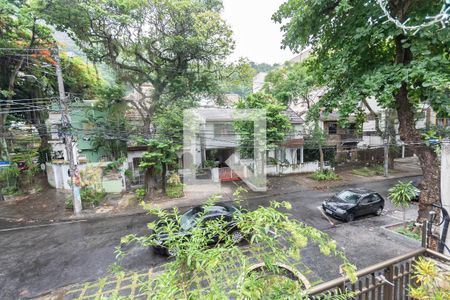 Vista de casa para alugar com 2 quartos, 150m² em Grajaú, Rio de Janeiro