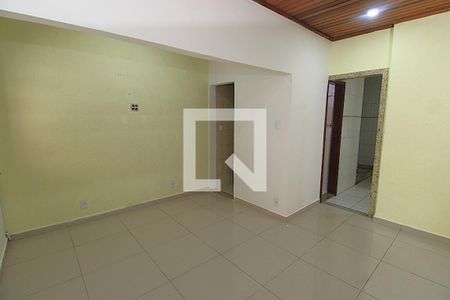 Sala de casa para alugar com 3 quartos, 150m² em Madureira, Rio de Janeiro