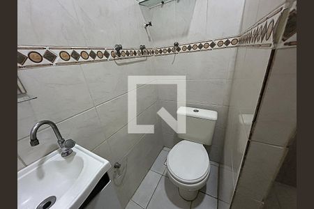 Banheiro da Suíte 1 de casa para alugar com 3 quartos, 150m² em Madureira, Rio de Janeiro