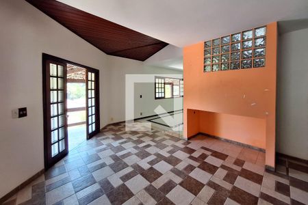 Sala de casa para alugar com 3 quartos, 450m² em Engenho do Mato, Niterói