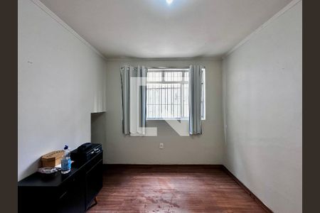 Sala de casa à venda com 3 quartos, 173m² em Vila Elvira, São Paulo