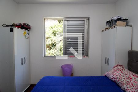 Quarto 2 de apartamento à venda com 3 quartos, 140m² em Santo Antônio, Belo Horizonte