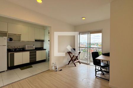 Sala de apartamento para alugar com 3 quartos, 66m² em Parque Viana, Barueri