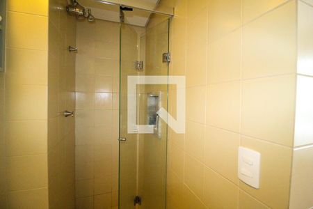 Banheiro de apartamento para alugar com 1 quarto, 28m² em Vila Nova Conceição, São Paulo