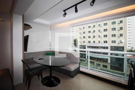 Varanda  de apartamento à venda com 3 quartos, 165m² em Indianópolis, São Paulo